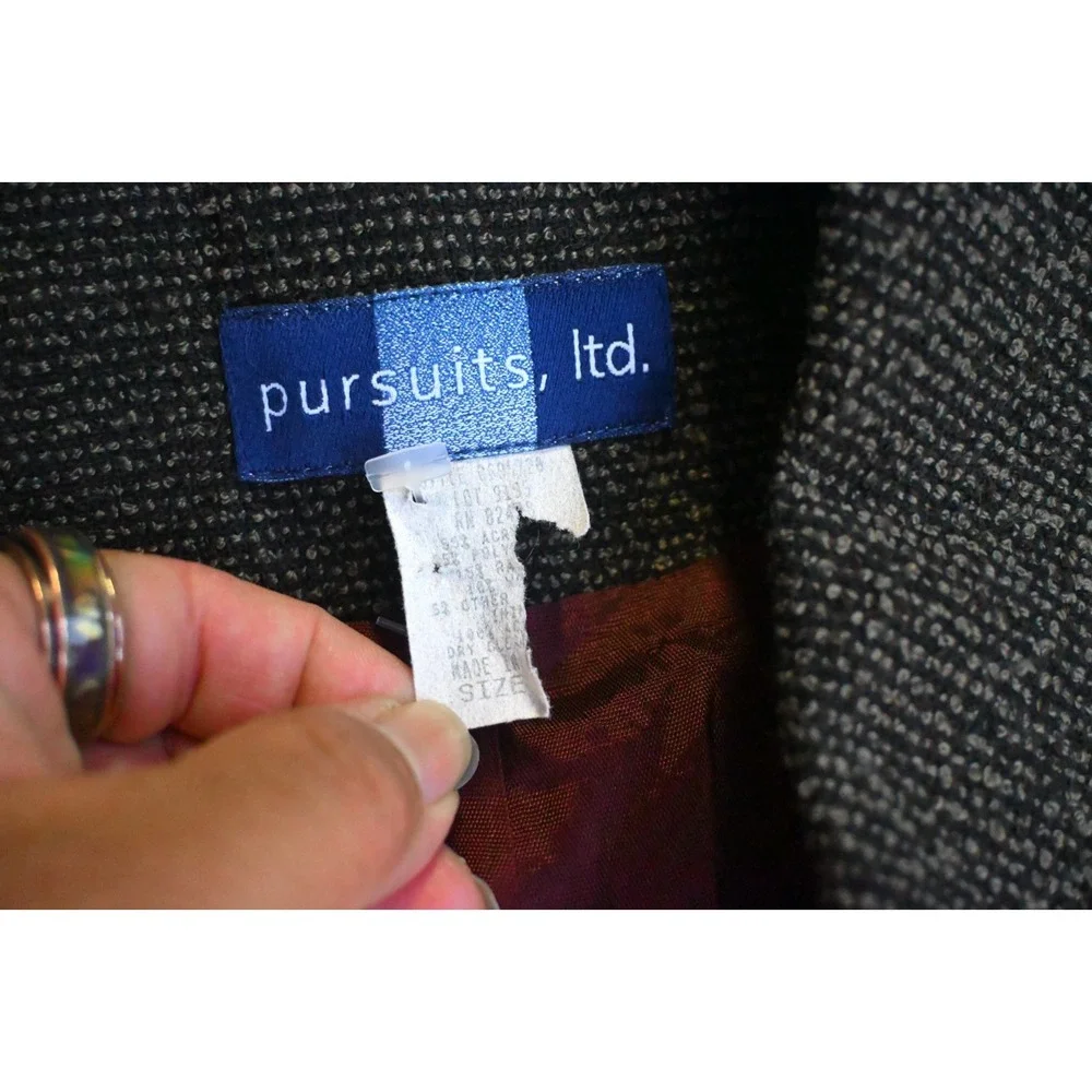 Pusuits LTD vintage 1990s